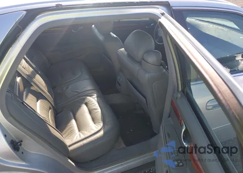 2002 Cadillac Deville Standard z USA, uszkodzony, nr VIN 1G6KD54Y22U233628